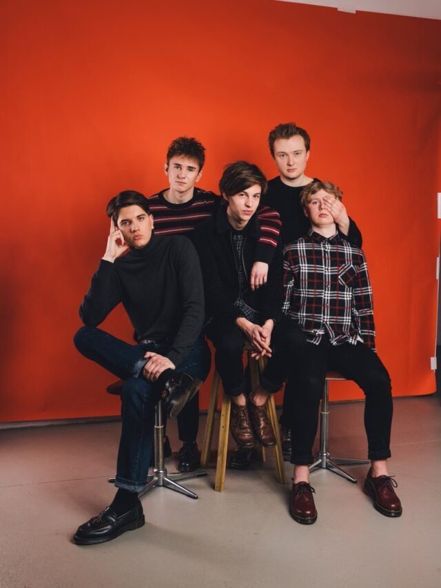 Giant Rooks lança novo single ‘Morning Blue’