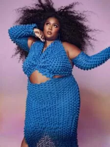 web-stories-Quem é Lizzo, a cantora que vem sendo destaque no mundo da música - MUSICA-EM-PAUTA - RADIO-SOCIAL-PLUIS-BRASIL-WEBRADIO-AOVIVO