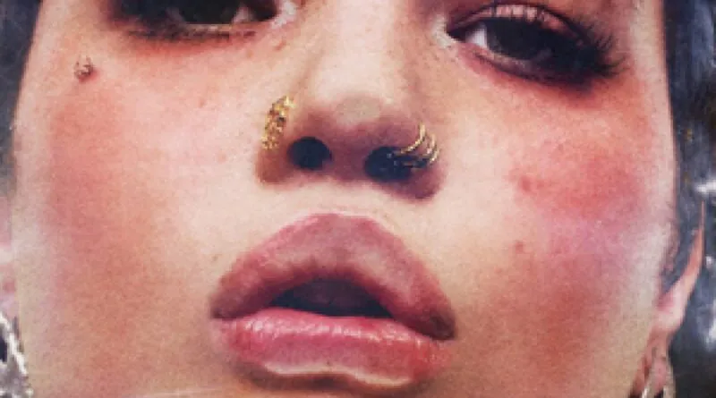 Lola Young - Rádio Social Plus Brasil