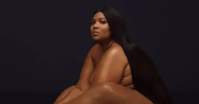 Lizzo - Rádio Social Plus Brasil