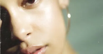 Jorja Smith - Rádio Social Plus Brasil