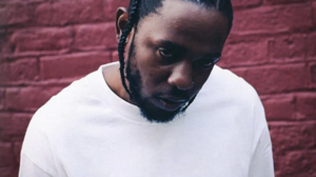 Kendrick Lamar - Rádio Social Plus Brasil