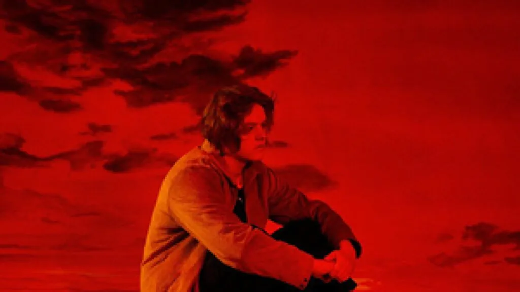 Lewis Capaldi - Rádio Social Plus Brasil