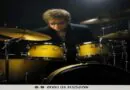 7 Curiosidades Chocantes sobre Elton John que Você Não Sabia!