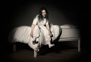 Billie Eilish e a Revolução do Pop Alternativo: 5 Momentos Que Definiram a Carreira da Artista